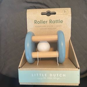 Roller Rattle: Whale